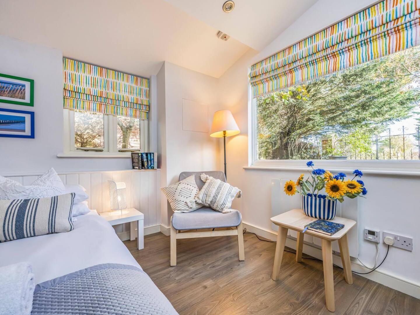Apartment Pass The Keys Delightful In West Ashling